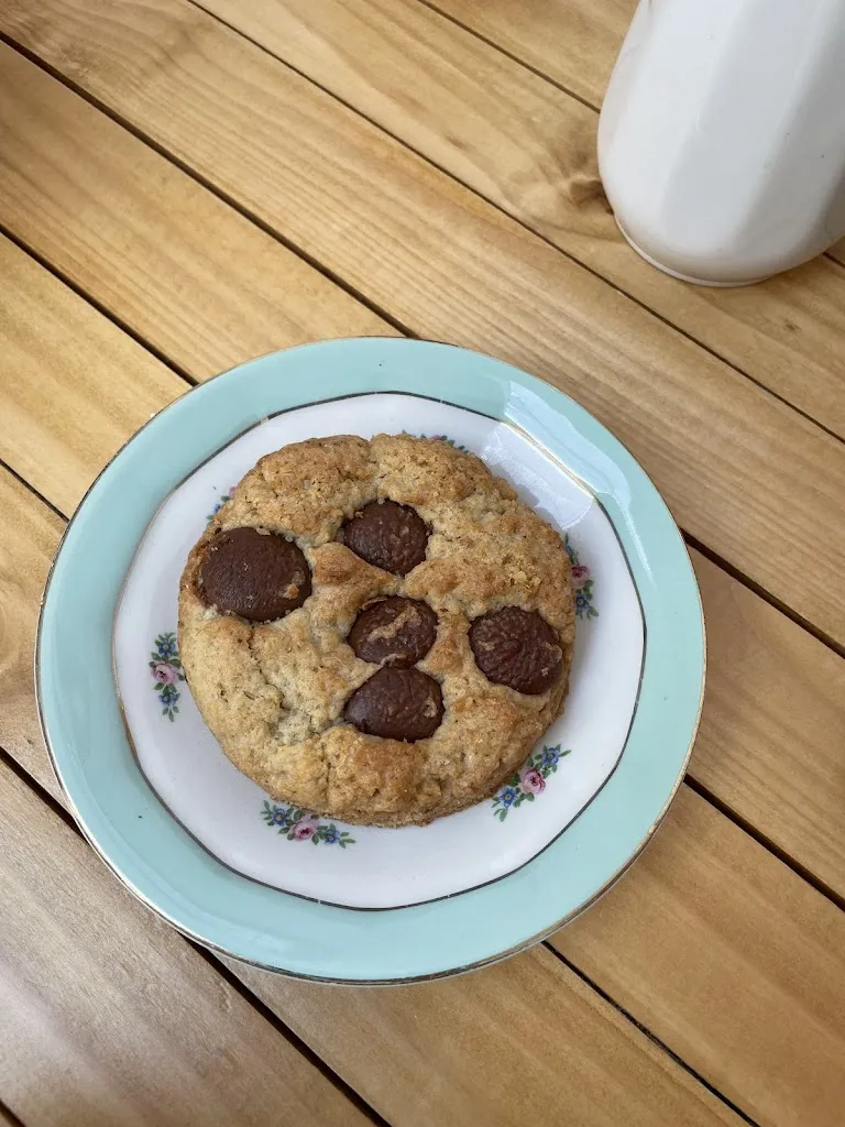 A Fowles_La Barbue_Ars-en-Ré_review