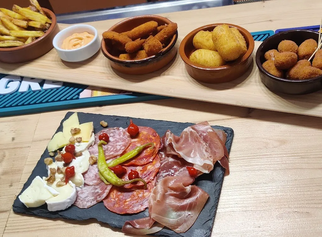 Au comptoir_Artix_slider_image_2