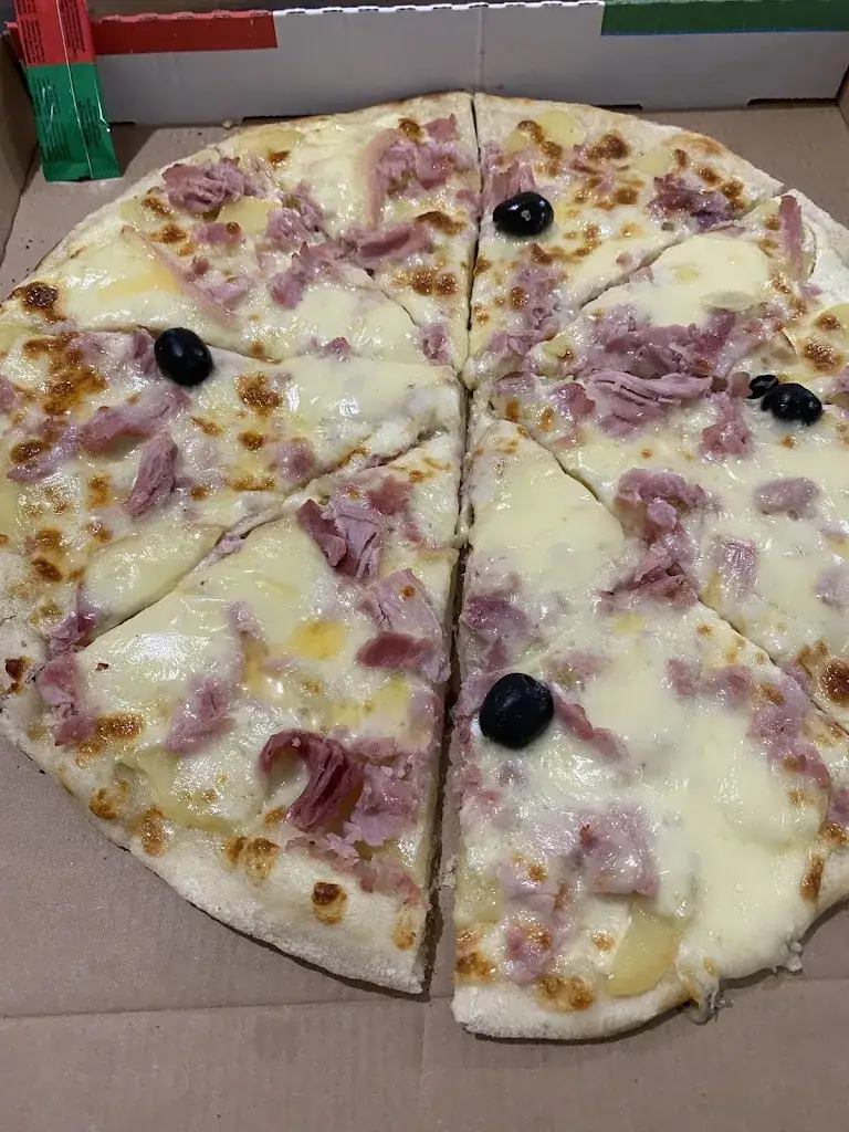 Jessica Margerin_Pizz'Artix_Artix_review