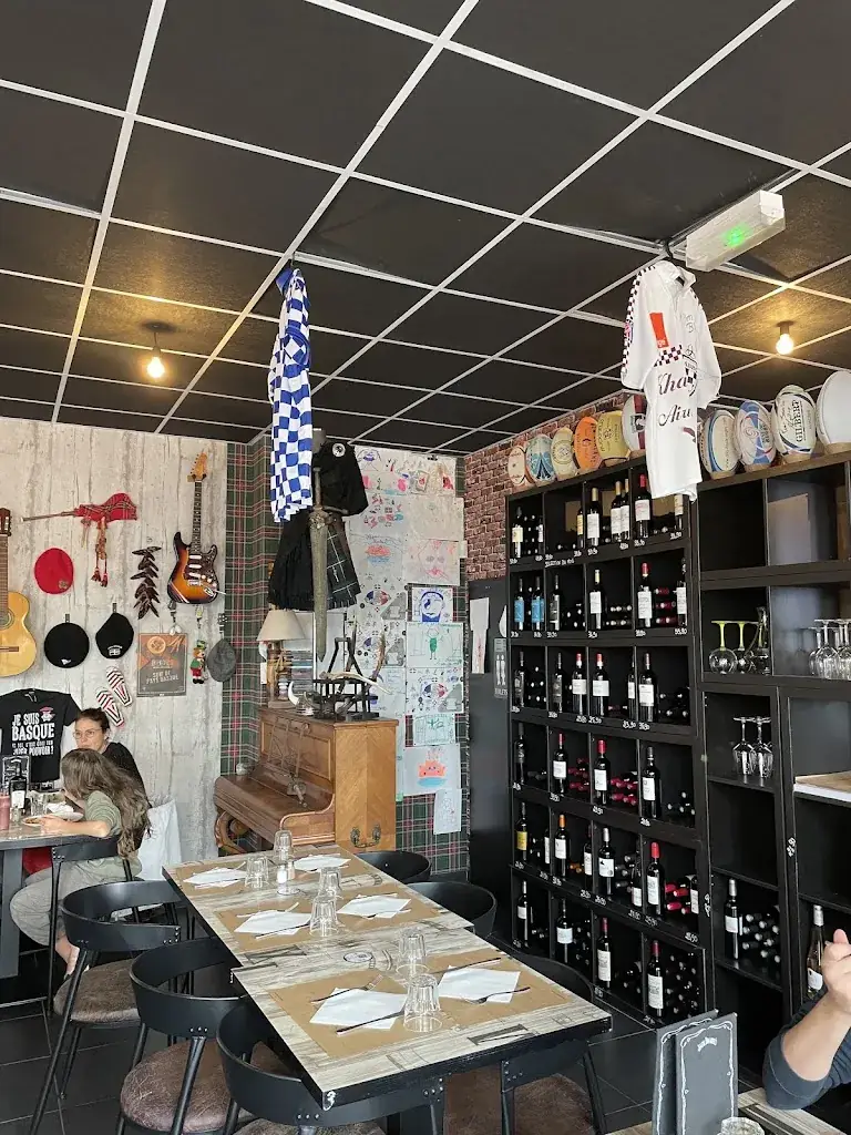 Le Papa Rock restaurant in Artigues-près-Bordeaux