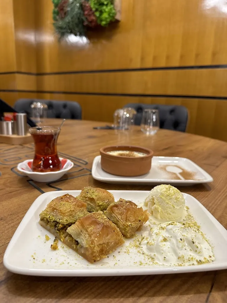 Menu_Istanbul Grill, L'Isle-d'Abeau_L'Isle-d'Abeau_image_4