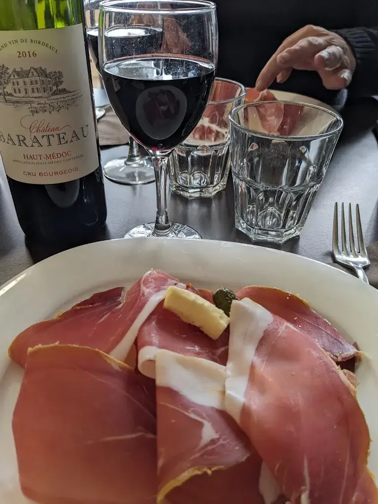 Herve Rusher_restaurant Le Vesuve_Artigues-près-Bordeaux_review