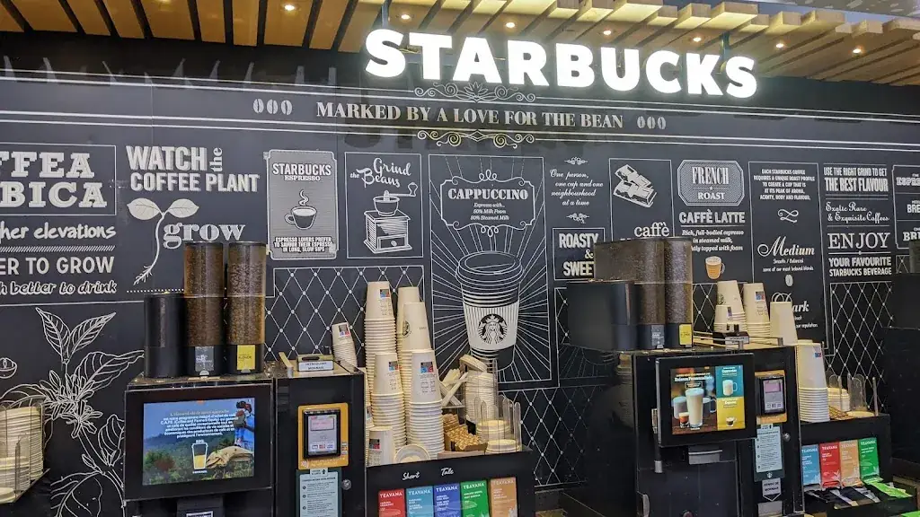 Territoires de France - AUTOGRILL Montélimar Est A7 restaurant in Allan