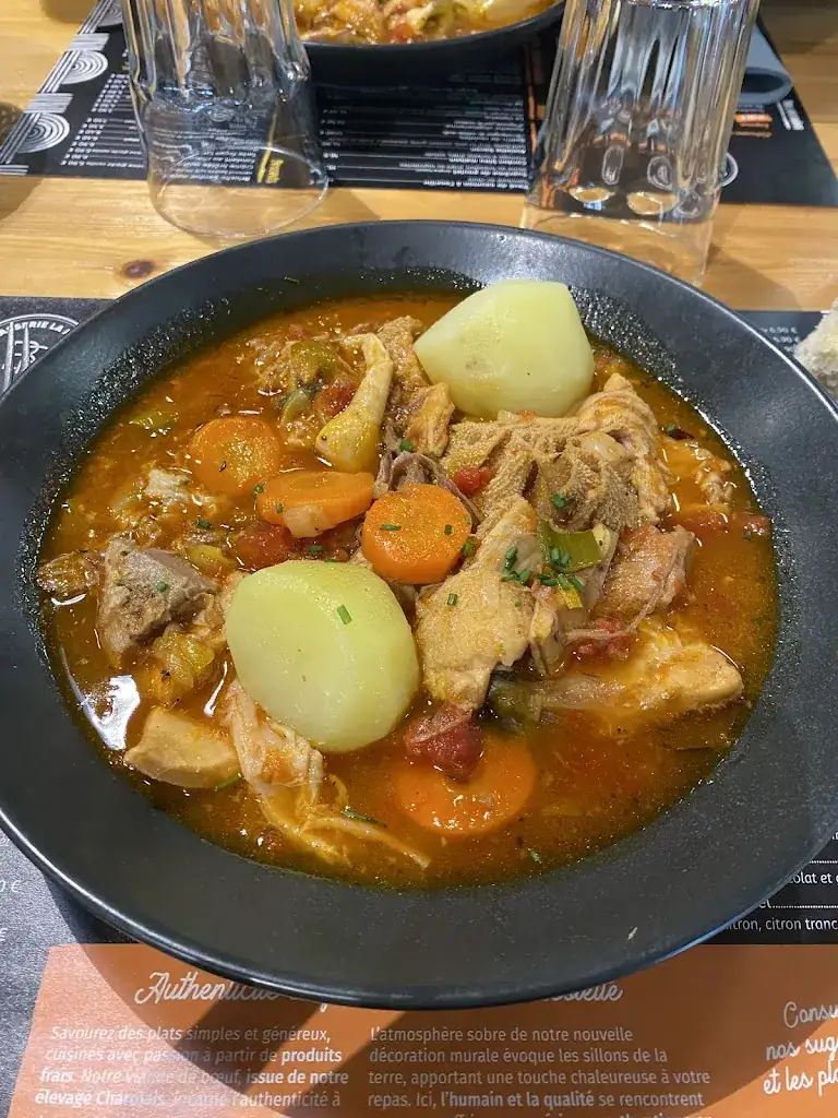 Brasserie La Paix_L'Isle-d'Abeau_slider_image_2