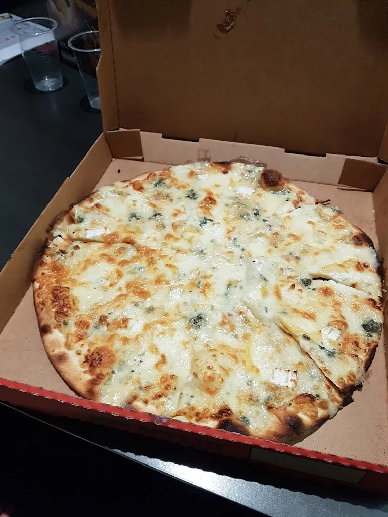 Pizz'Artigues_Artigues-près-Bordeaux_slider_image_3