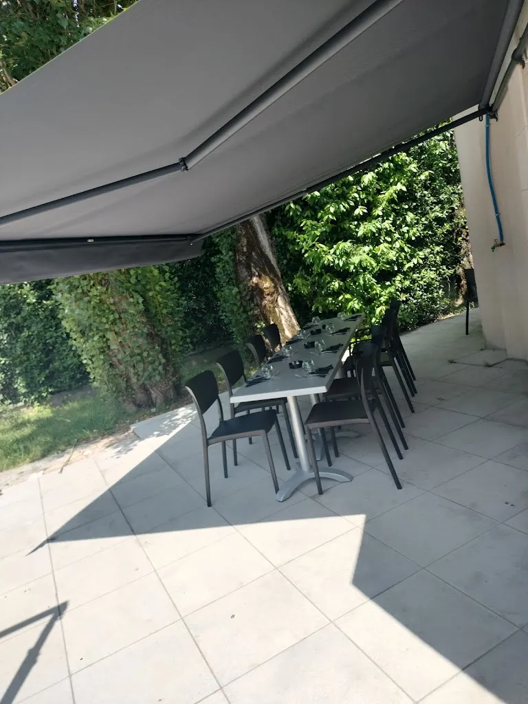 Restaurant les Cocottes restaurant in Yvrac