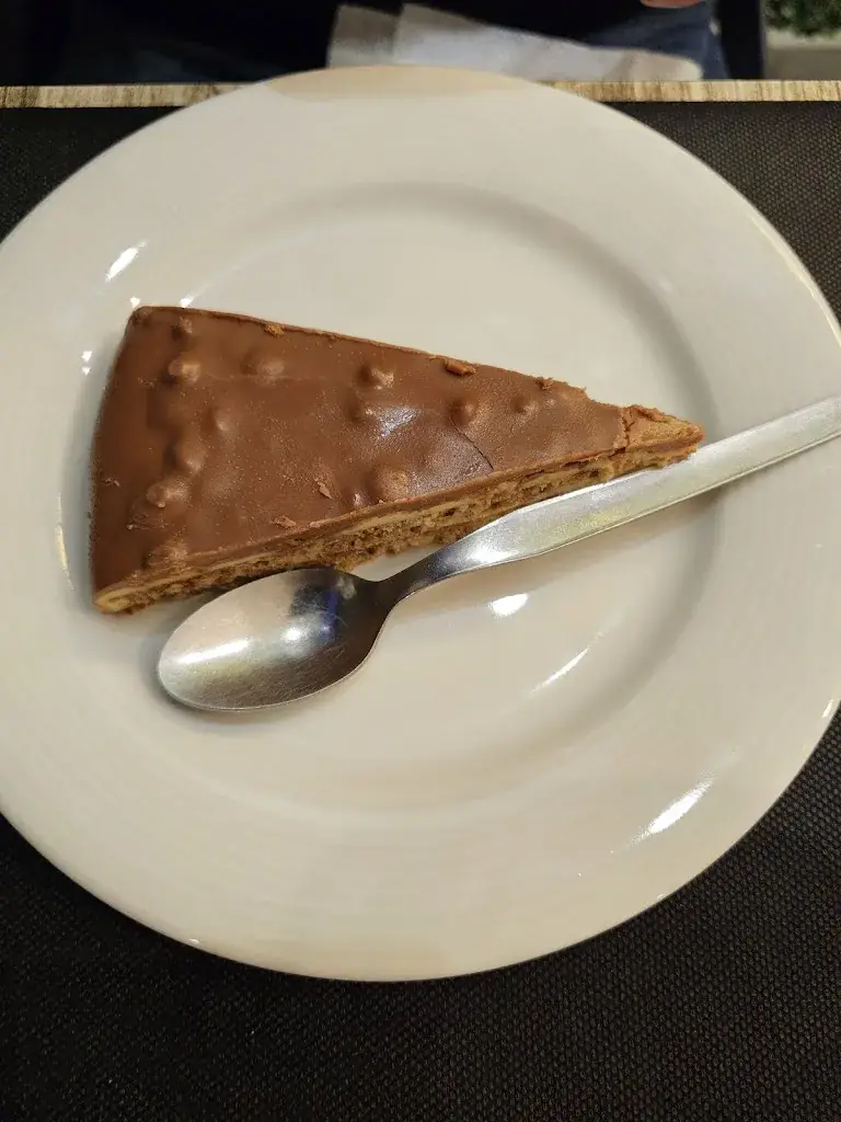 Eric Scott_Les Délices de Nini_Arudy_review