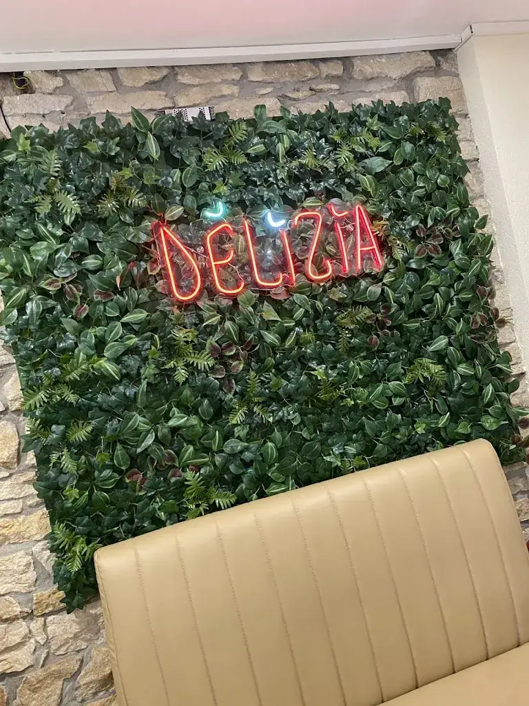 Pizzeria DELIZIA_L'Isle-d'Abeau_slider_image_3