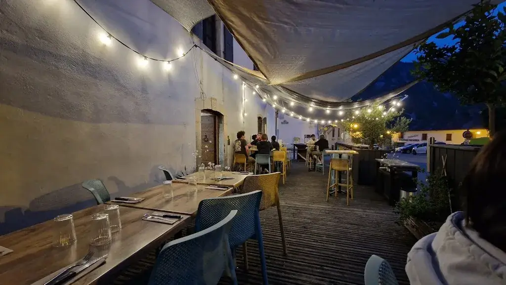 Alex Reynolds_Auberge La Maison Lavillete_Bielle_reseña