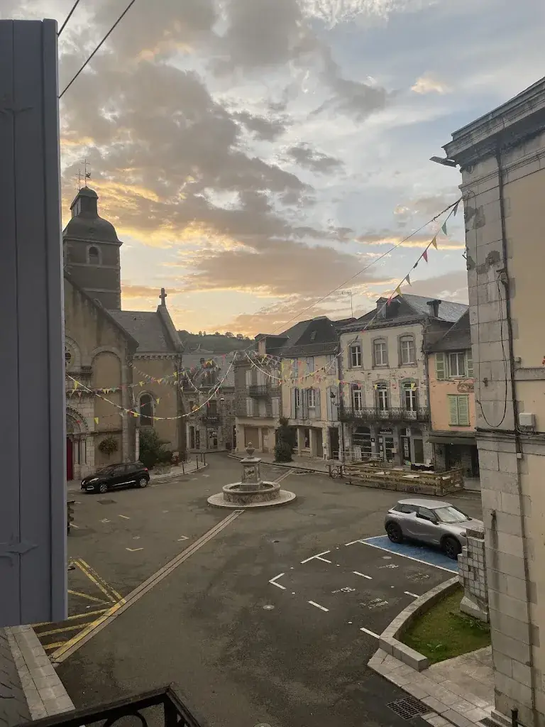 David D._Hotel Restaurant_Arudy_recensione