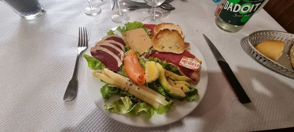 Stéphane Stephane_Restaurant L'orée Du Bois_Louvie-Juzon_recensione