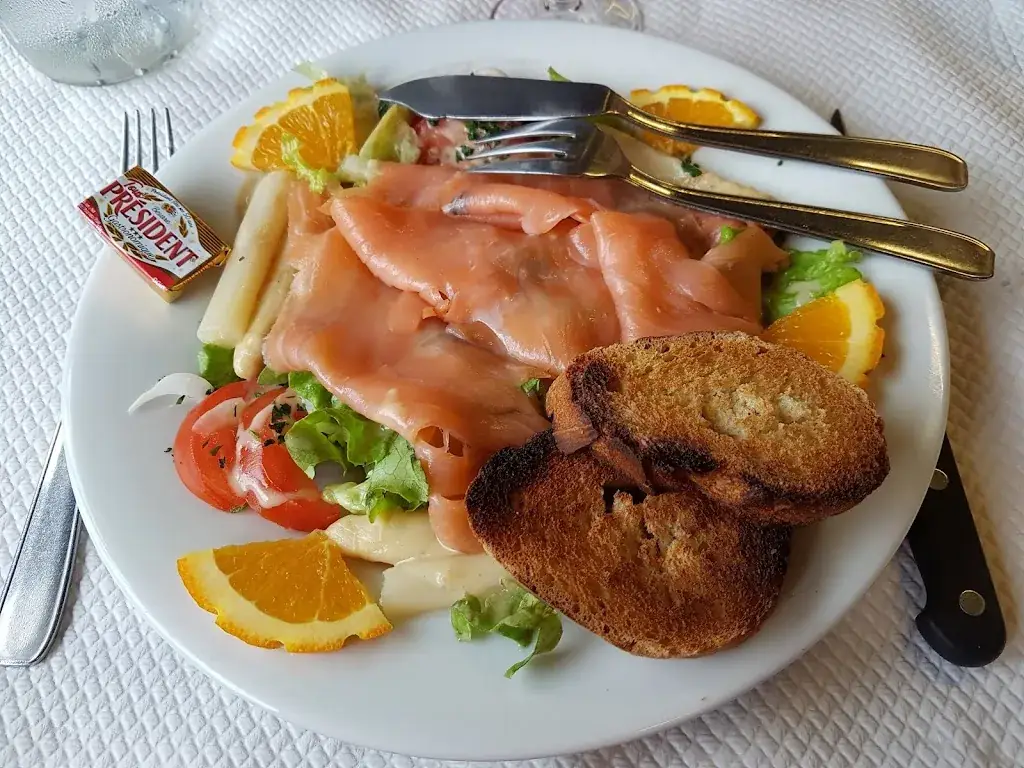 Restaurant L'orée Du Bois_Louvie-Juzon_slider_image_2