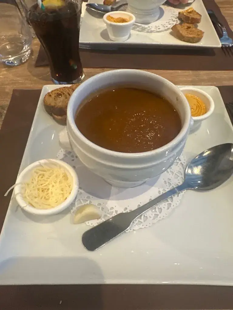 Anne Roche_Chez Gaby_Tremblade_review