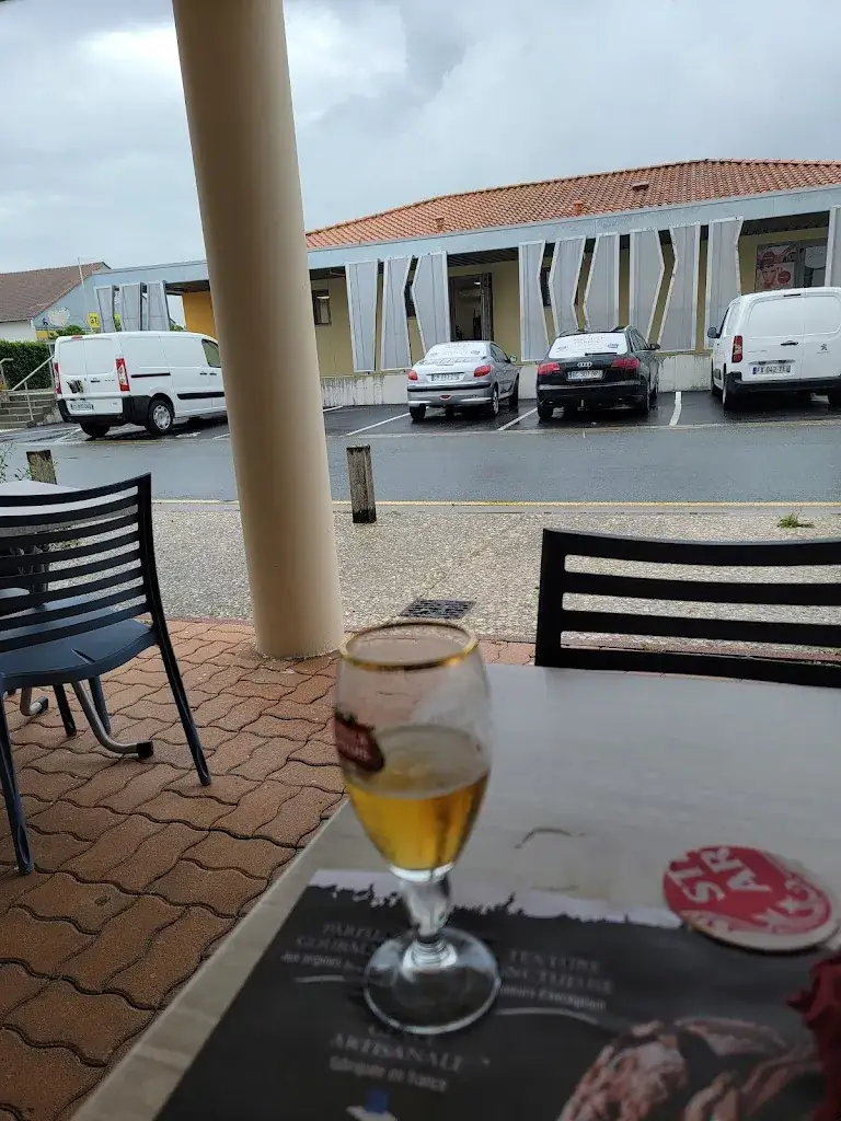 Canteteau jean francois_L'Agora_Arvert_review