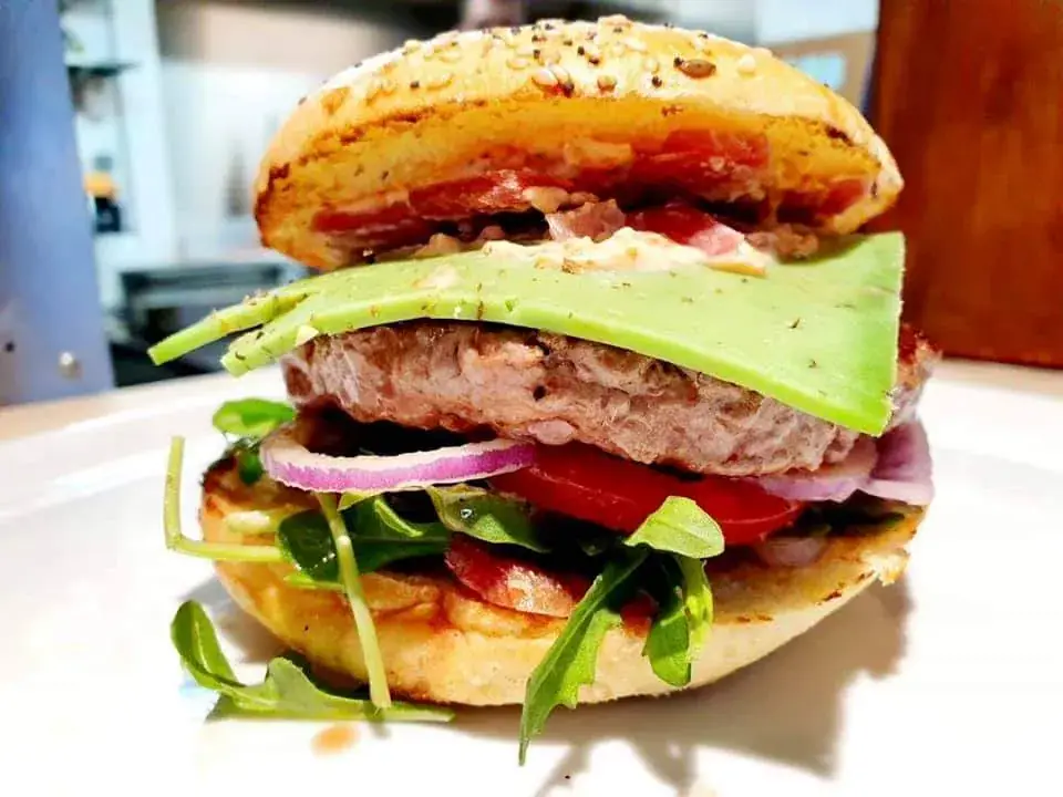 Snack L'Aloha_Arvert_slider_image_3