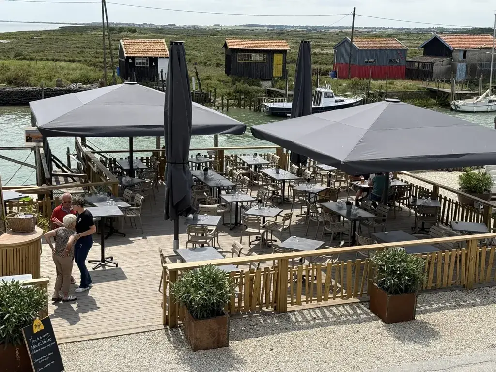 Au bout de la Grève - Chez Roberte_Tremblade_slider_image_1