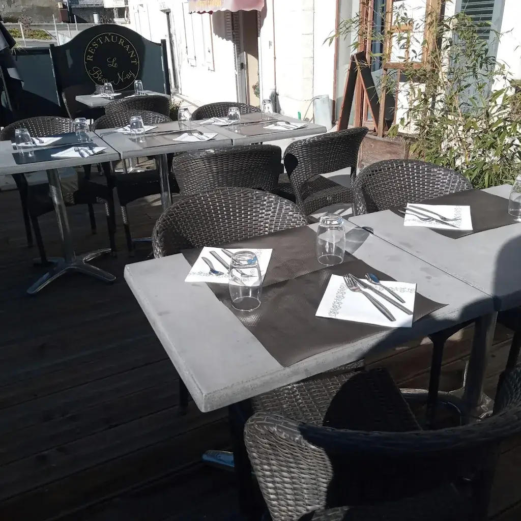 Béar-N-ay Restaurant in Nay