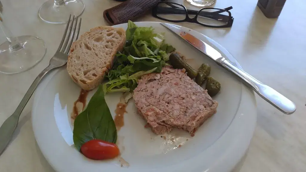 Jonathan Edwards_Le Béa Ba_L'Isle-d'Abeau_review