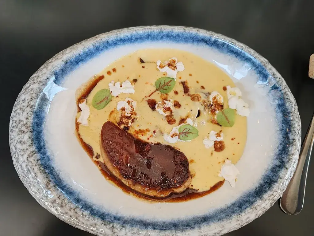 LAIR RESTAURANT_Coarraze_slider_image_3