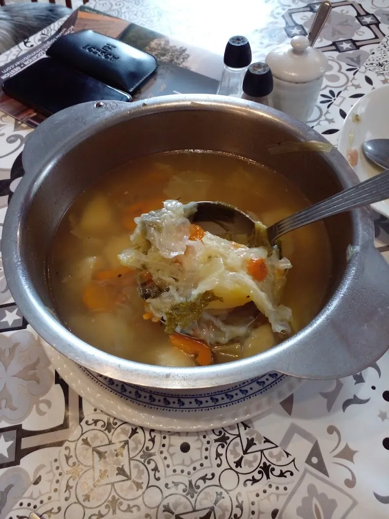 Menu_Birou Martine, restaurant du Midi_Nay_immagine_1