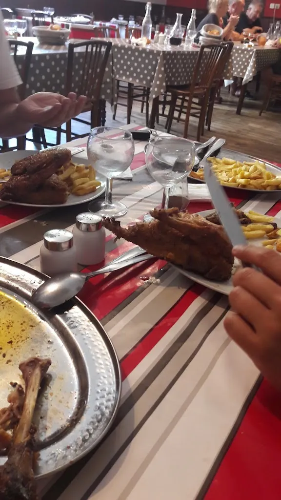 Menu_Birou Martine, restaurant du Midi_Nay_immagine_9