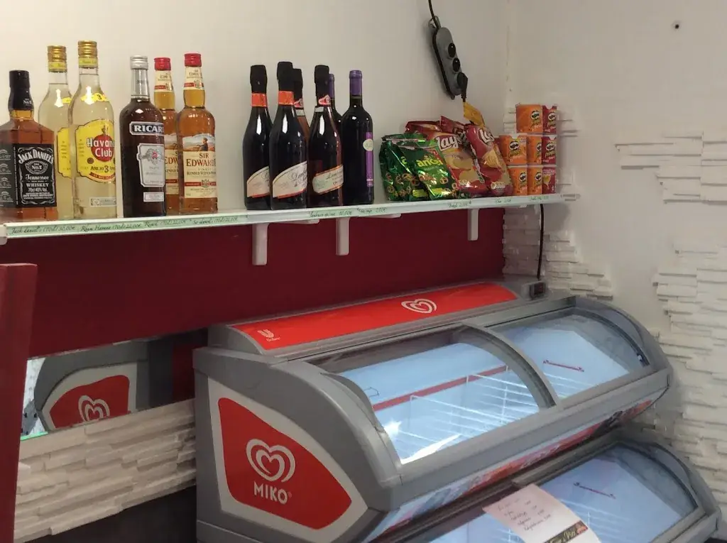 La Tour de PIZZ' restaurant à Astaffort