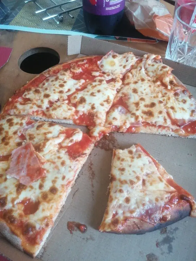 La Tour de PIZZ'_Astaffort_slider_image_3