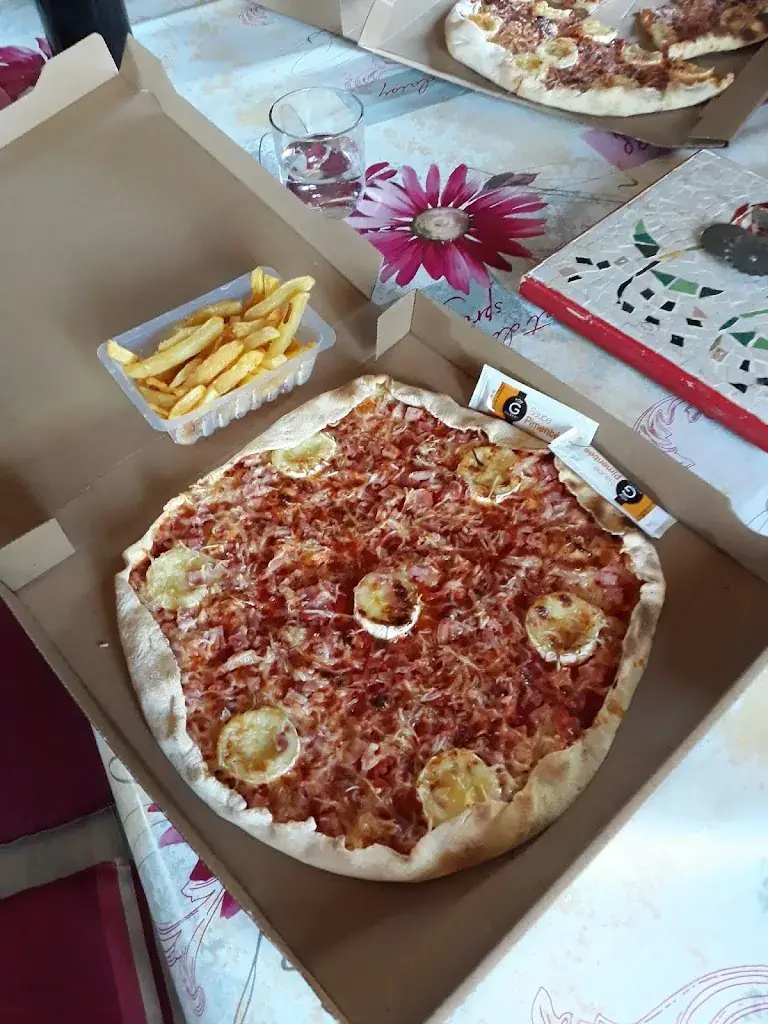 Brigitte Bridget (Bridget Speedy)_Asta Pizza Astaffort_Astaffort_review