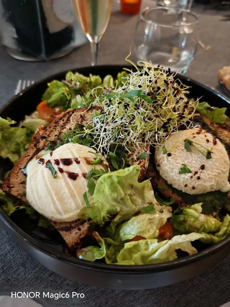 Logis Hôtel de France_Astaffort_slider_image_2