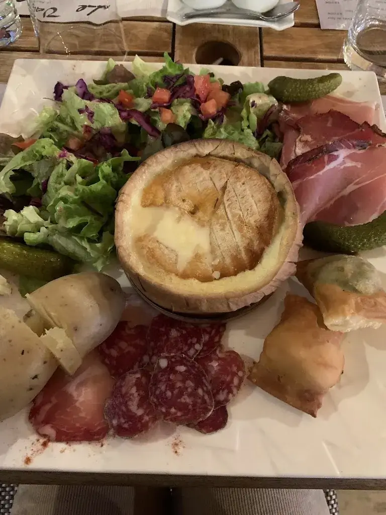 Laure_Restaurant Le Valgo_Buisse_review