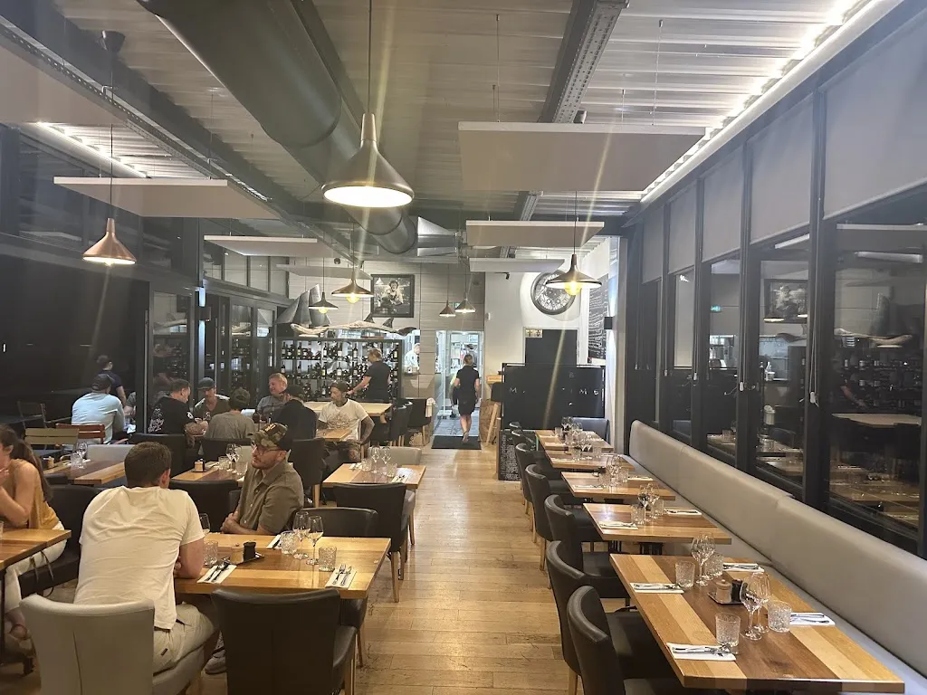 Vitaliy Kuznetsov_Le Bistrot Maritime_Libourne_review