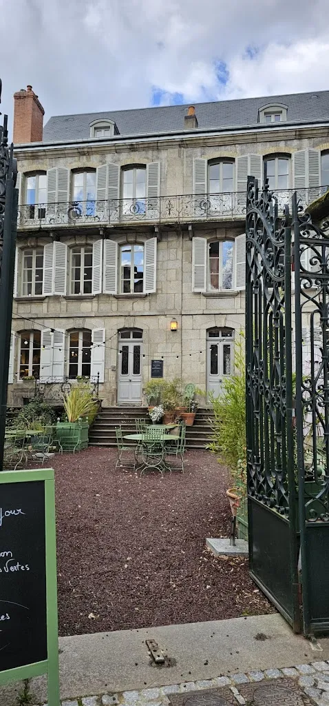 Maria de Sousa_Hôtel de Colbert_Aubusson_review