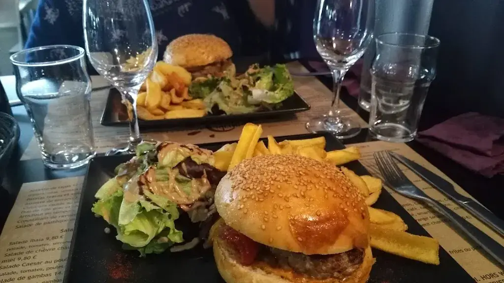 Menu_Eguzki Restaurant_Ascain_image_7