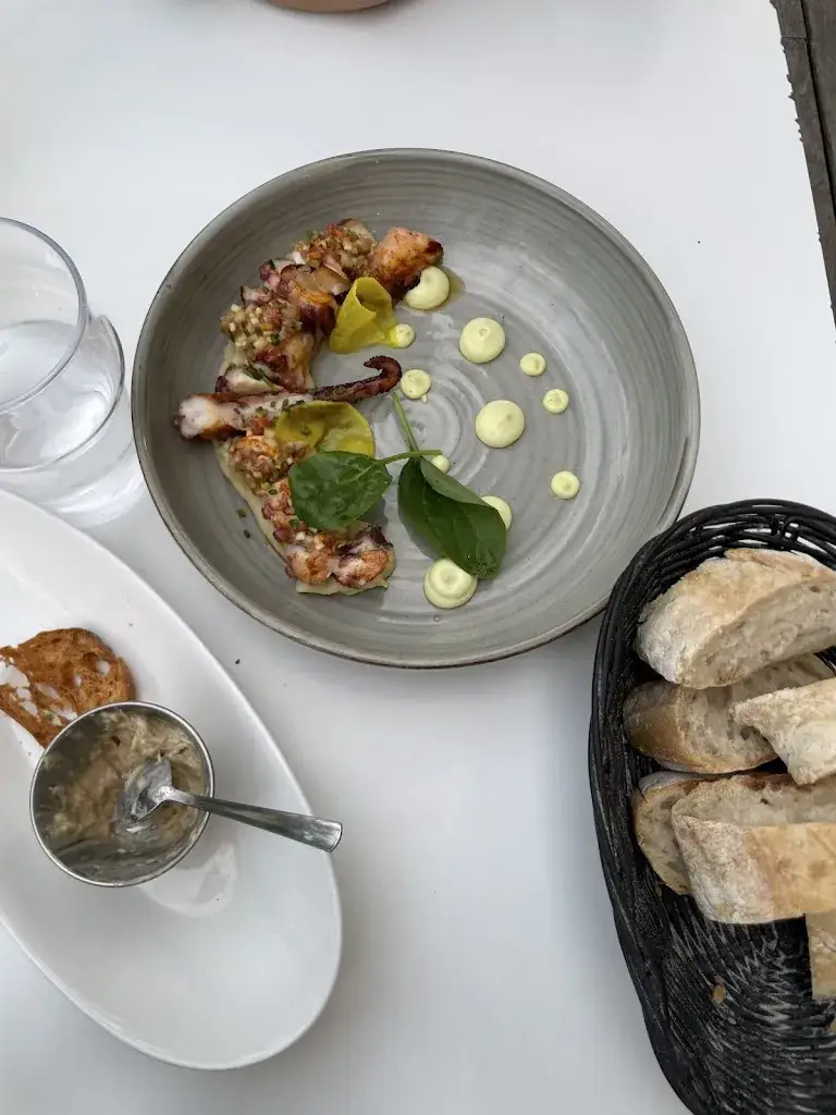 Alice Chotard_Eguzki Restaurant_Ascain_review