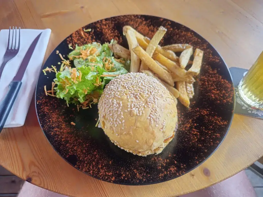 Ursache DUMITREL_Bar Restaurant Etorri_Ascain_review