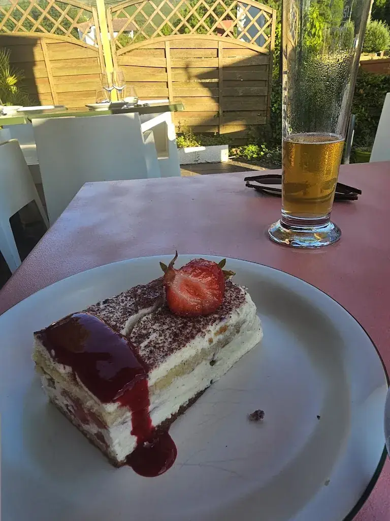 Anne Barrière_Hôtel Restaurant TRABENIA_Ascain_review