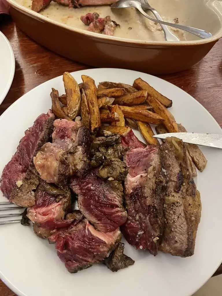 Verity Walker_Trinketeko Ostatua_Ascain_review