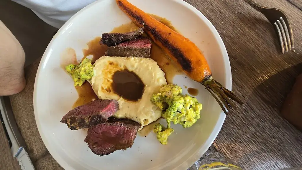 L'Essentiel_Saint-Jean-de-Luz_slider_image_3