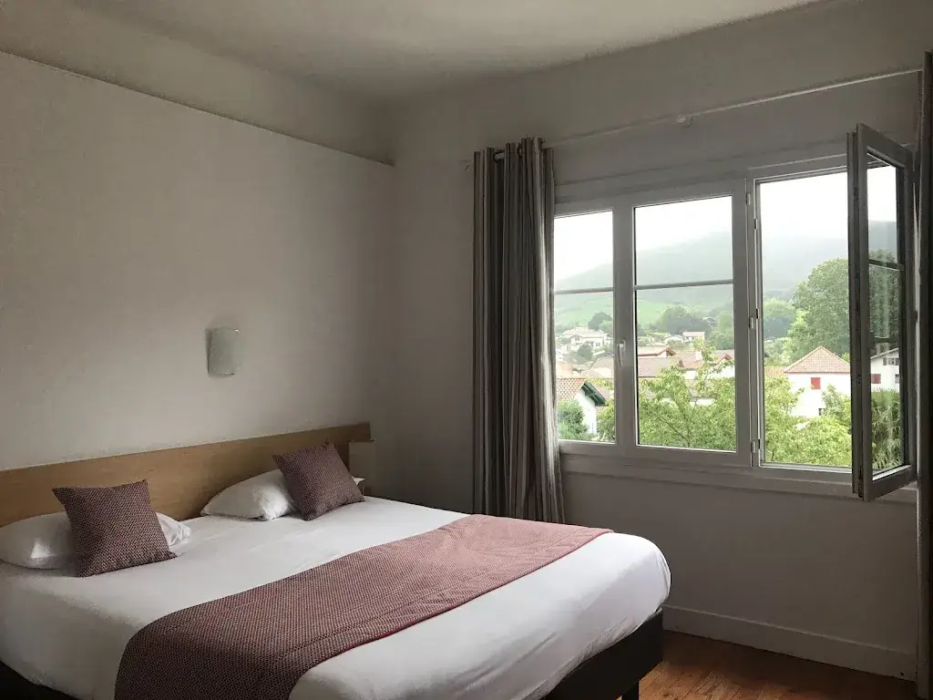 Hôtel de la Rhune restaurant in Ascain