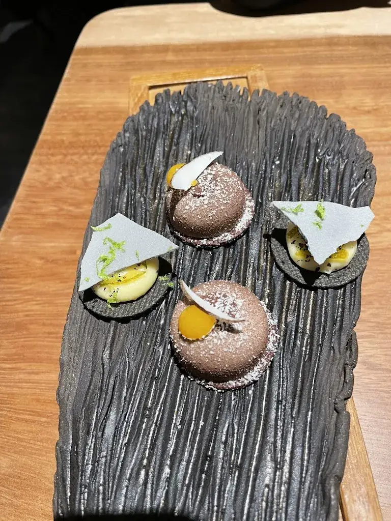 Ekaitza_Ciboure_slider_image_3