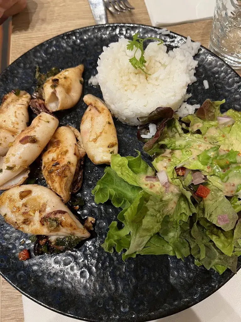 Oyuna Tsybikova_Restaurant la Cueva Saint Jean de Luz_Saint-Jean-de-Luz_recensione