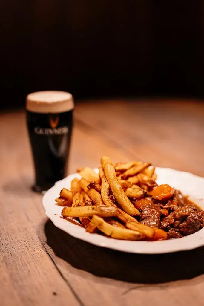 Pub O'Maé_Chambre_slider_image_2