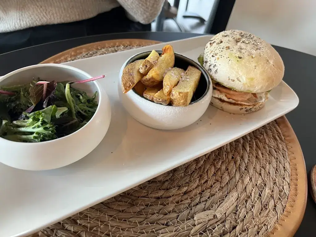 Menu_NOVA LOVA by Balthazar_Audenge_image_5