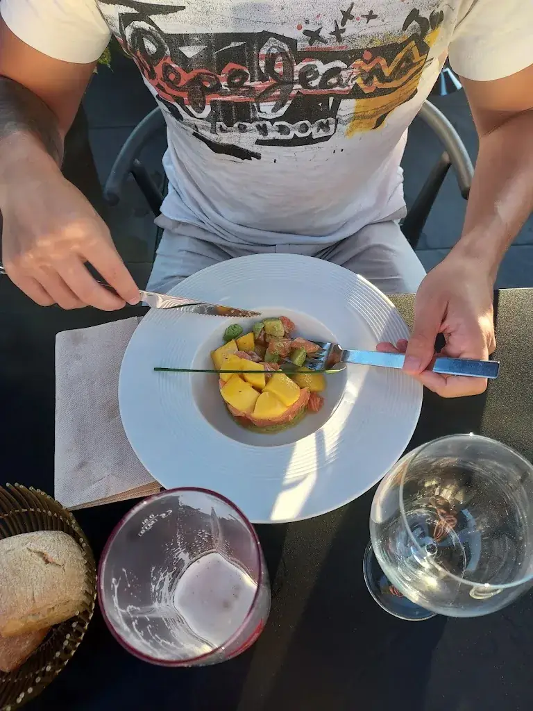 Menu_NOVA LOVA by Balthazar_Audenge_image_6