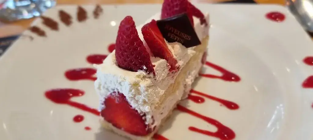 MELANIE BROCHARD_L'instant présent_Sillingy_recensione