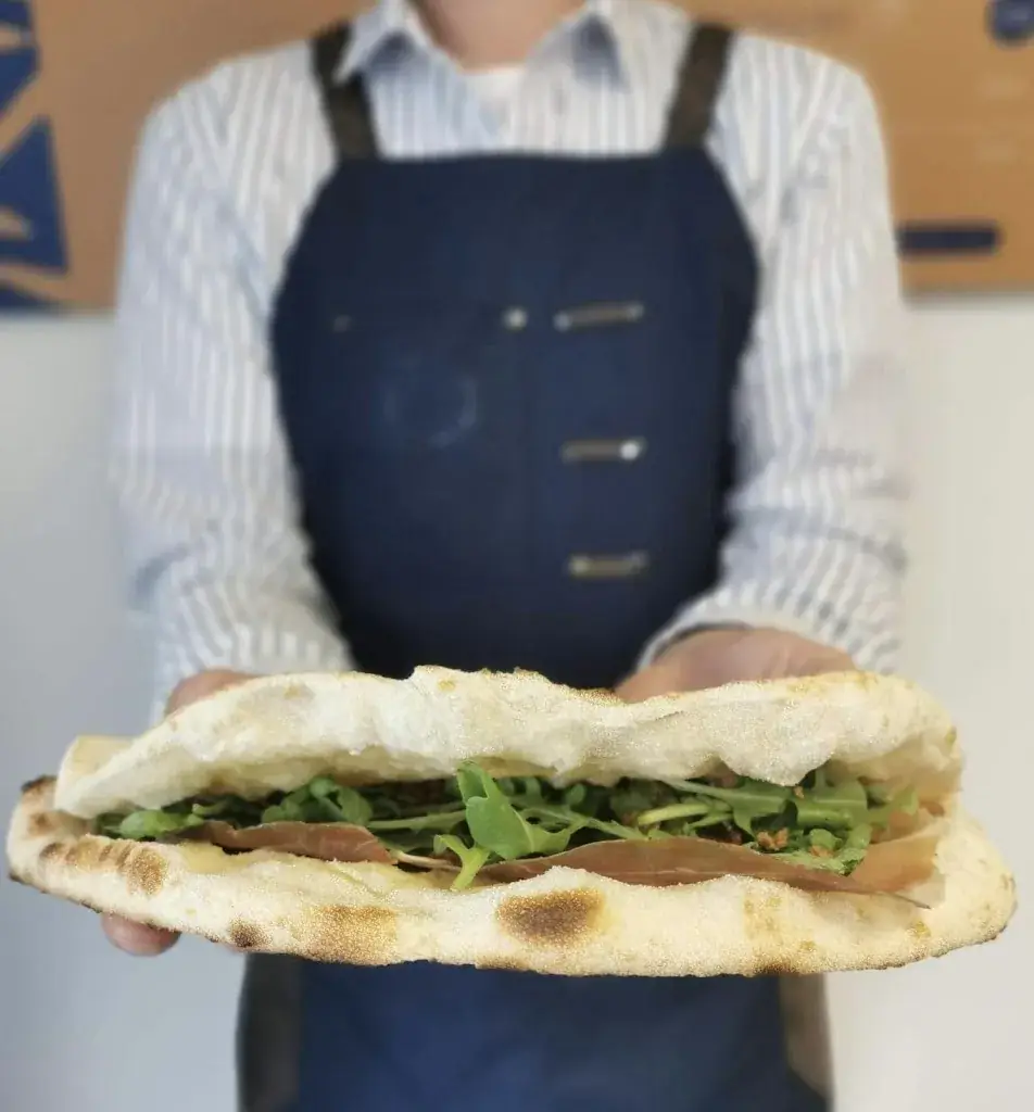 I CUGINI Pizzeria_Audenge_slider_image_3