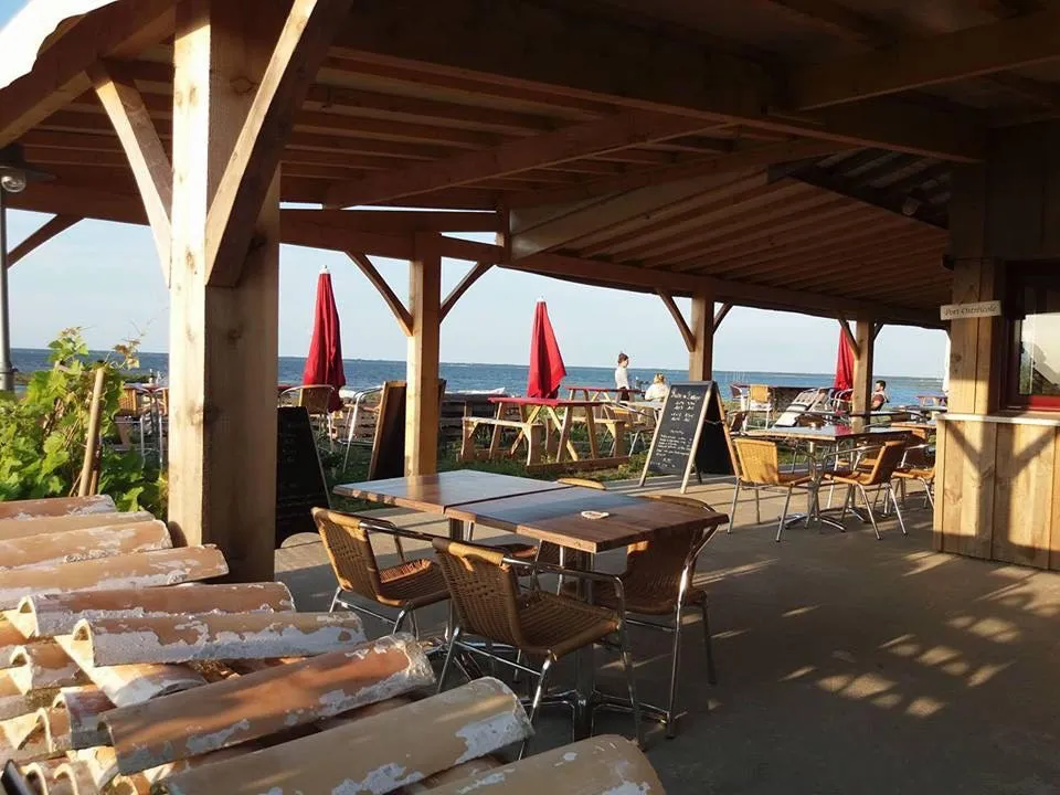 La Cabane des JAUD restaurant in Gujan-Mestras