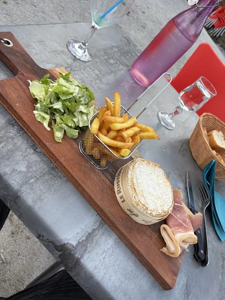 Restaurant d'été Les Vergnes_Rougnat_slider_image_3