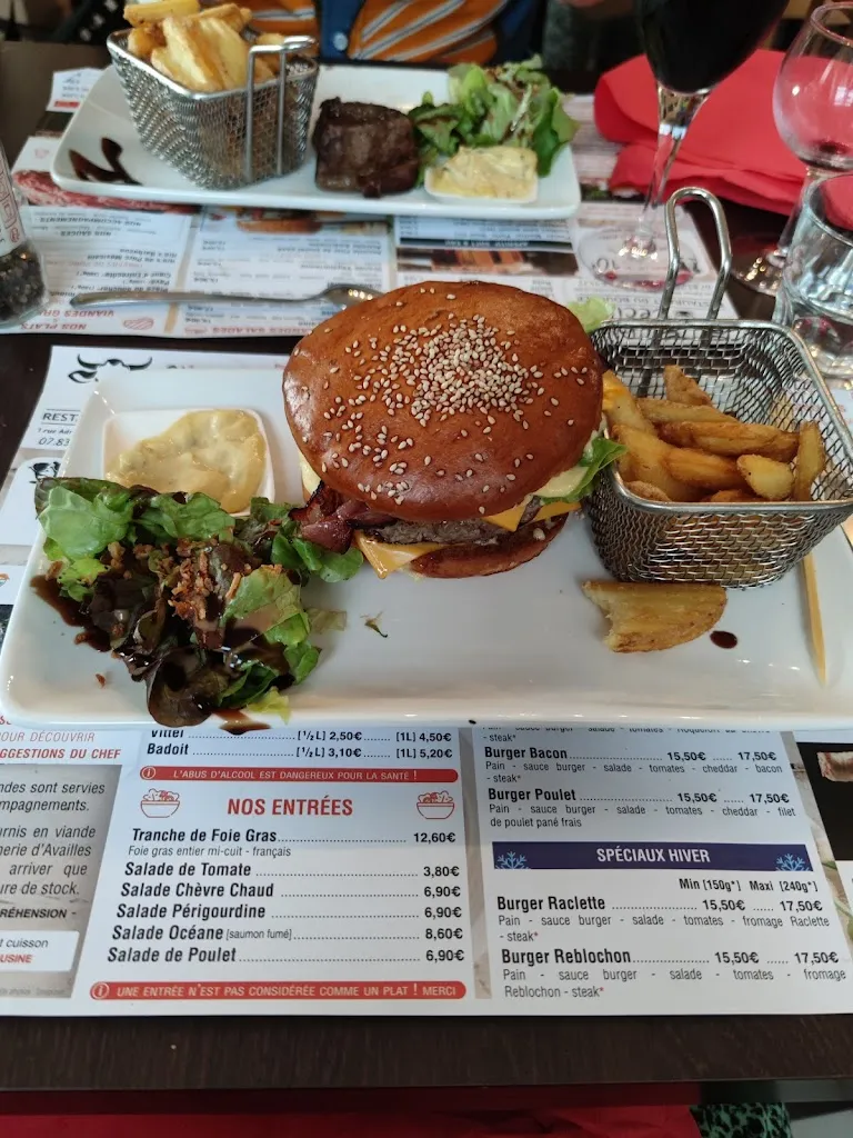 Menü_CLOSED has been for several years_Availles-Limouzine_Bild_4