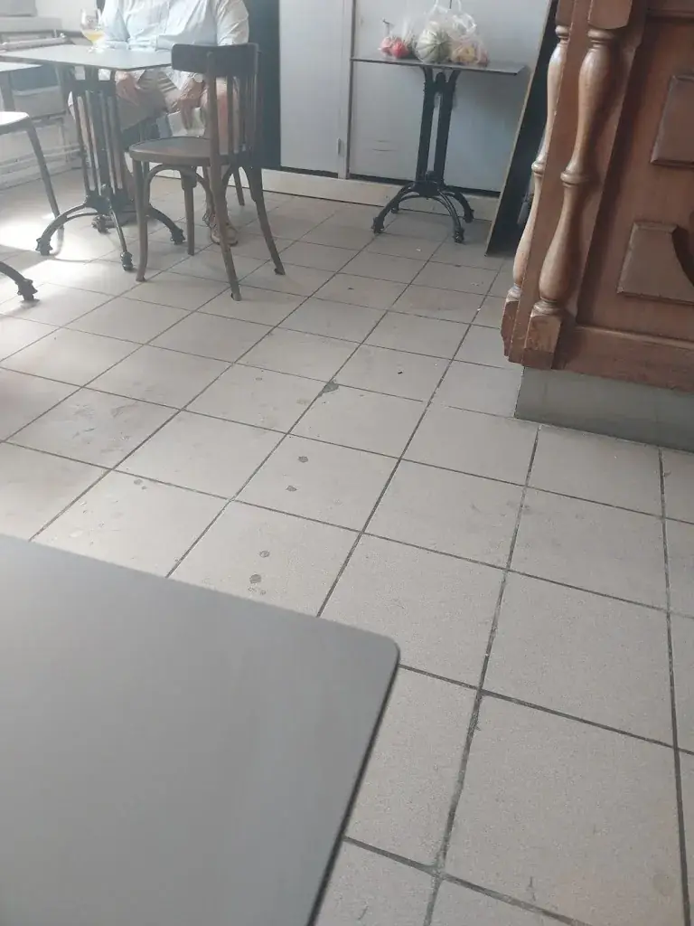 Marie-claire Pluger_Le Chapon Fin_Castelnau-de-Médoc_review